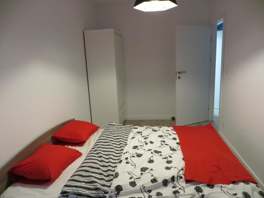 Апартаменты Poznan Black Red apartment Познань